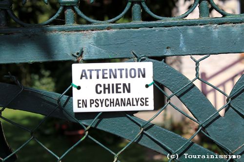 Veretz pancarte attention chien en psychanalyse